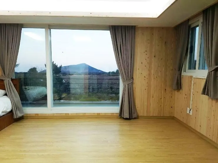 Geomunoreum Odi House 제주 대한민국
